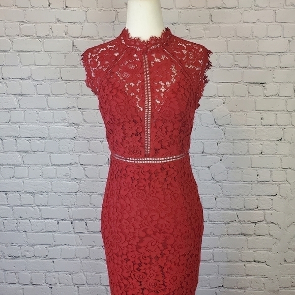 𝅺bardot Halter Lace Midi Dress XS - Picture 5 of 14